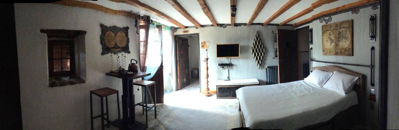 Chambre Steampunk Jules Vernes Bosbonparent מראה חיצוני תמונה